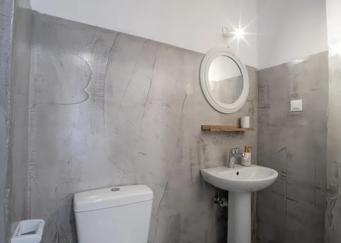 Castle Sunset View *