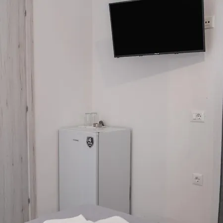 Castle Sunset View Apartment *