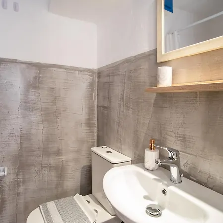 Castle Sunset View Apartment