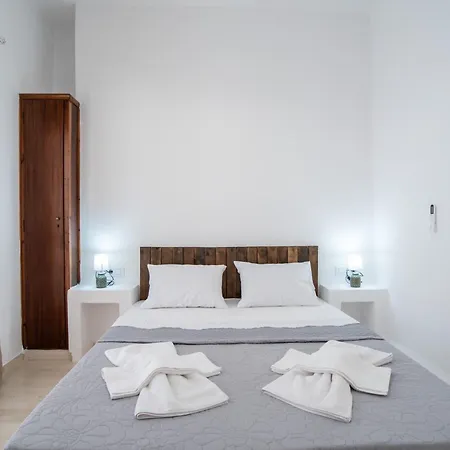 Castle Sunset View Apartment *