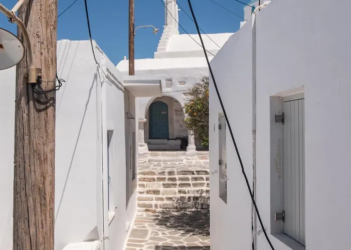 Castle Sunset View Apartment *